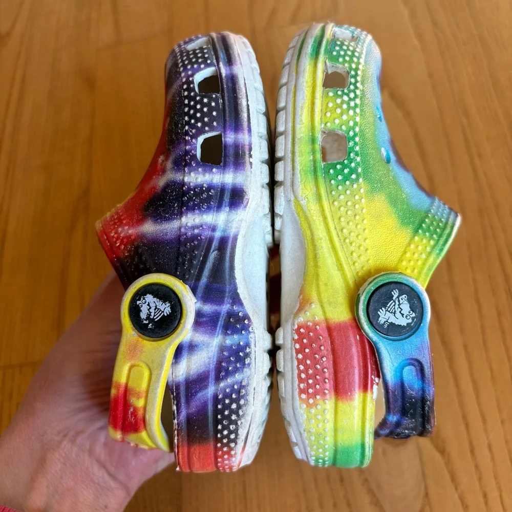 Crocs Classic Tie Dye Clogs Shoes Rainbow Slip On 205451 Kids Girls Gn 7 Toddler